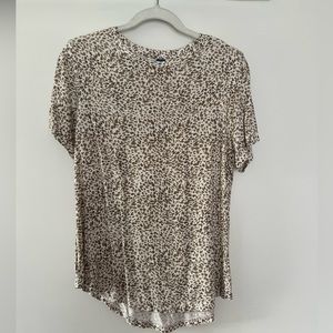 Old Navy Luxe Tee M